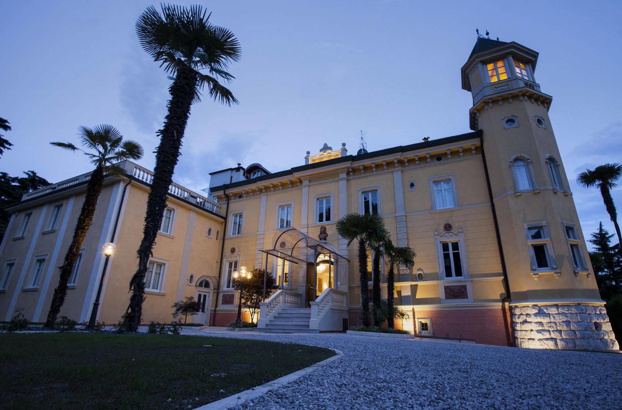 Villa Italia Luxury Suites And Apartments Arco Luaran gambar